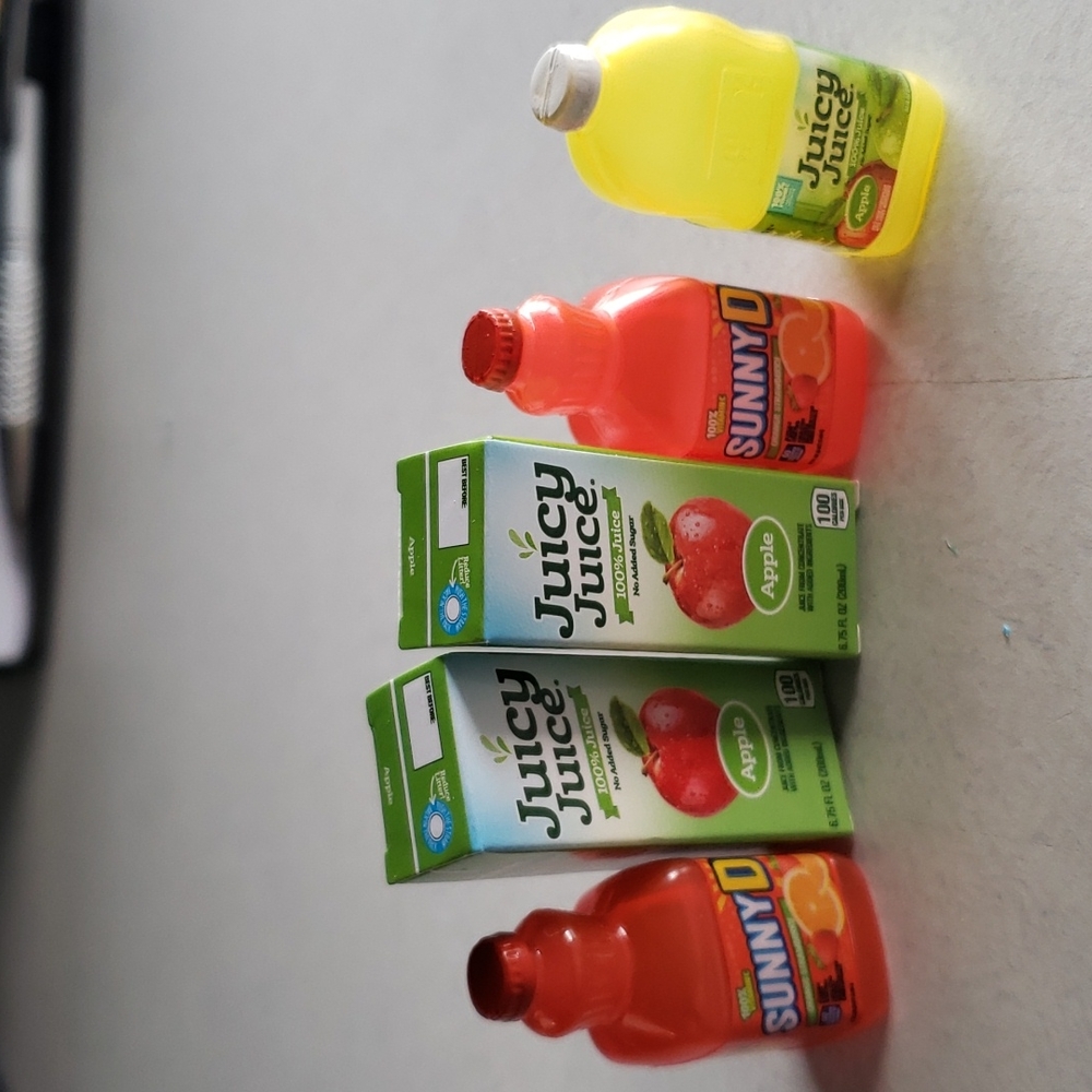 Mini brands series 4